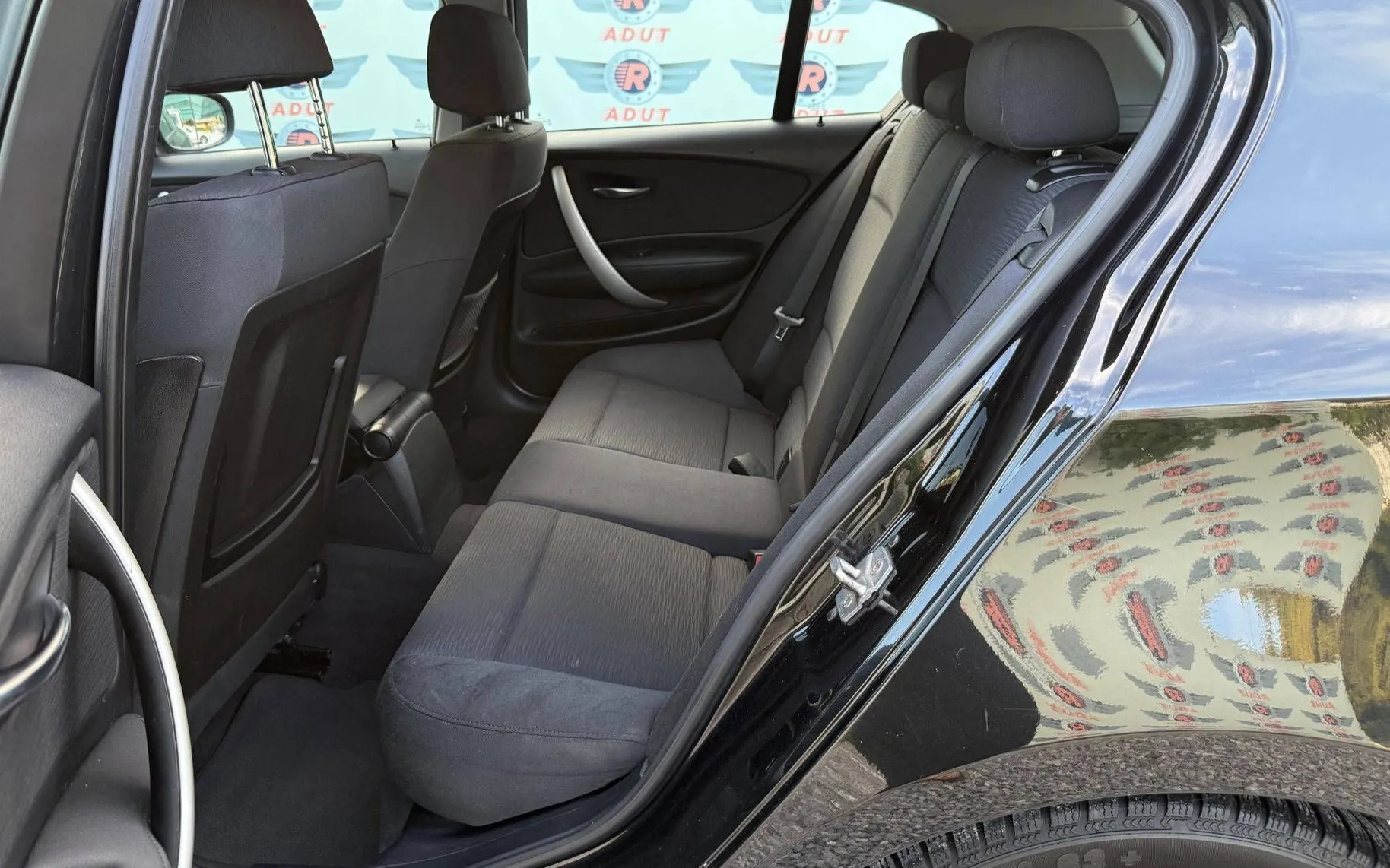 Zunanja slika - BMW Serija 1 - : 116d-PARK SENZ ZADAJ-TEMP-LEPO OHRANJEN... - 14
