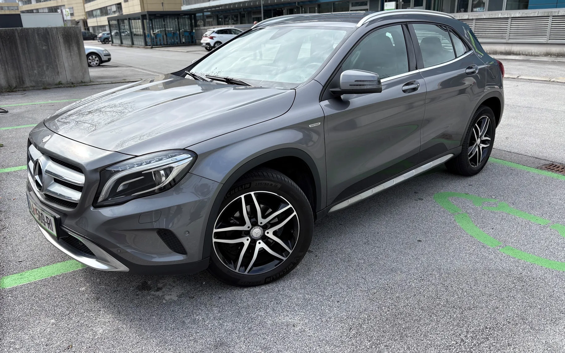 Zunanja slika - Mercedes-Benz GLA-Razred - GLA 220 d 4MATIC Avt. - 6