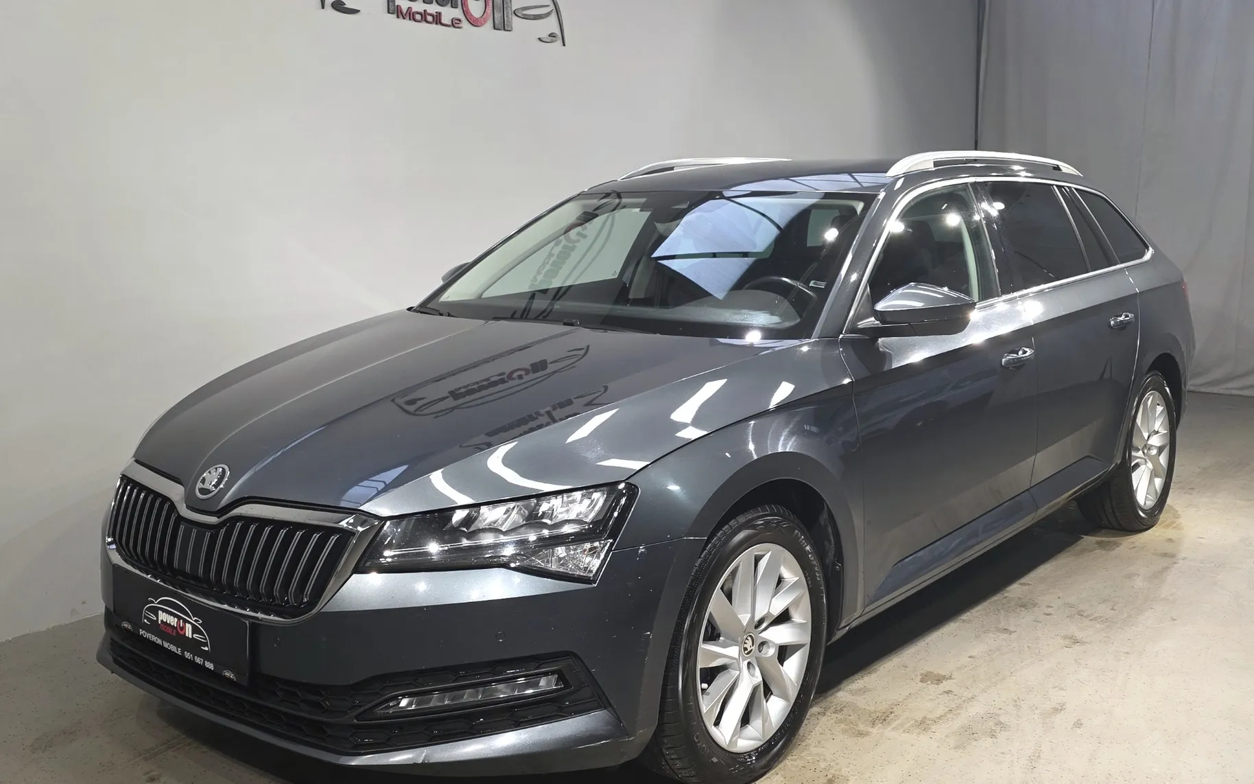 Zunanja slika - Škoda Superb - Combi 2,0 TDI DSG - 1