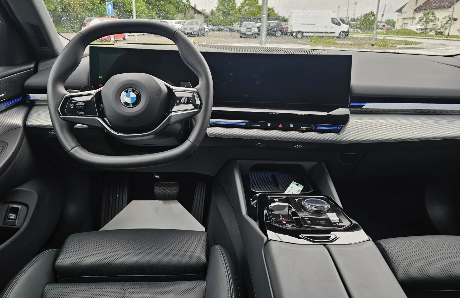 Zunanja slika - BMW Serija 5 - Touring: 540d xDrive Avt.|Harman|21col|HeadUP|FuLED|360k - 7