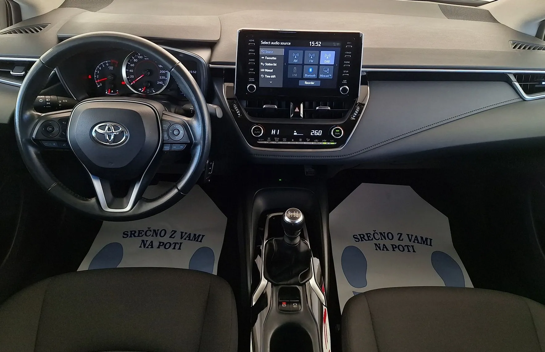 Zunanja slika - Toyota Corolla - 1.5 VVT-i Luna Park - 11