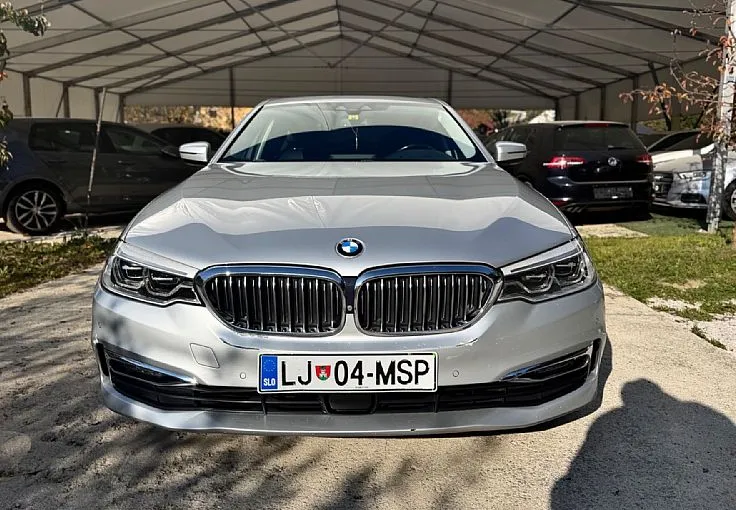 Zunanja slika - BMW Serija 5 - : 530d xDrive FULLED SIBEDAH MEMORY 360 RADAR - 2