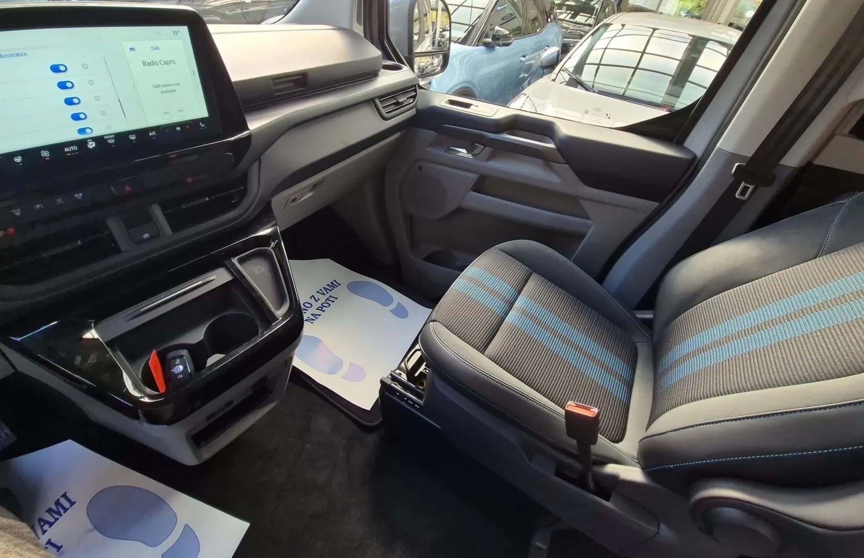 Zunanja slika - Ford Tourneo - Custom SPORT 2.0 TDCi 170PS A8 L1 FWD-SLUŽBENO VOZILO - 19