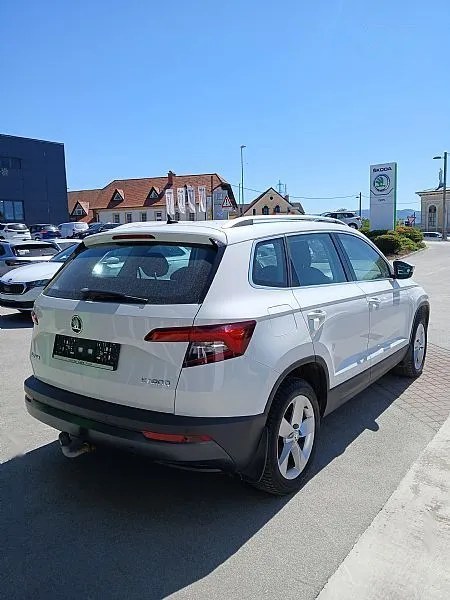 Zunanja slika - Škoda Karoq - 1.0 TSI Ambition VLEČNA KLJUKA - 6