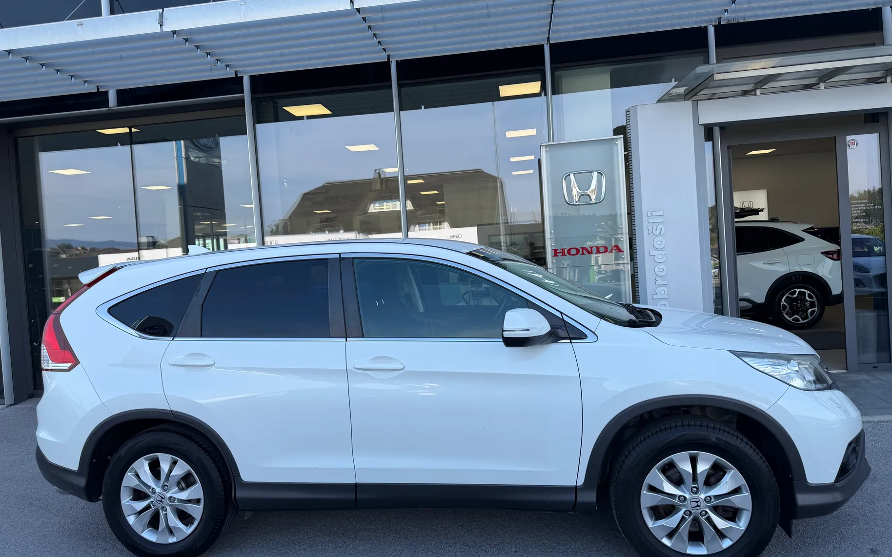 Zunanja slika - Honda CR-V - 2.2i DTEC I 4WD I PDC - 5