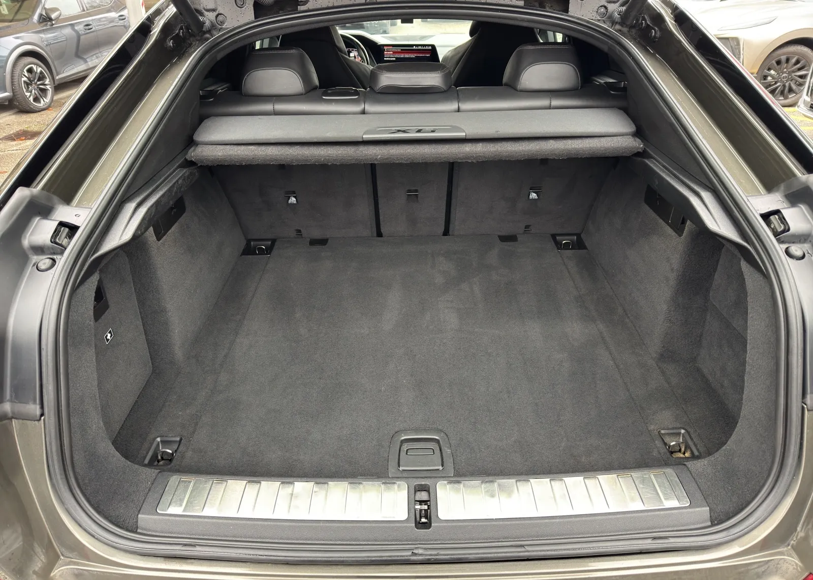 Zunanja slika - BMW X6 - xDrive40d M SPORT+HARMAN+GRETJE+HLAJENJE+360 KAM+ - 18
