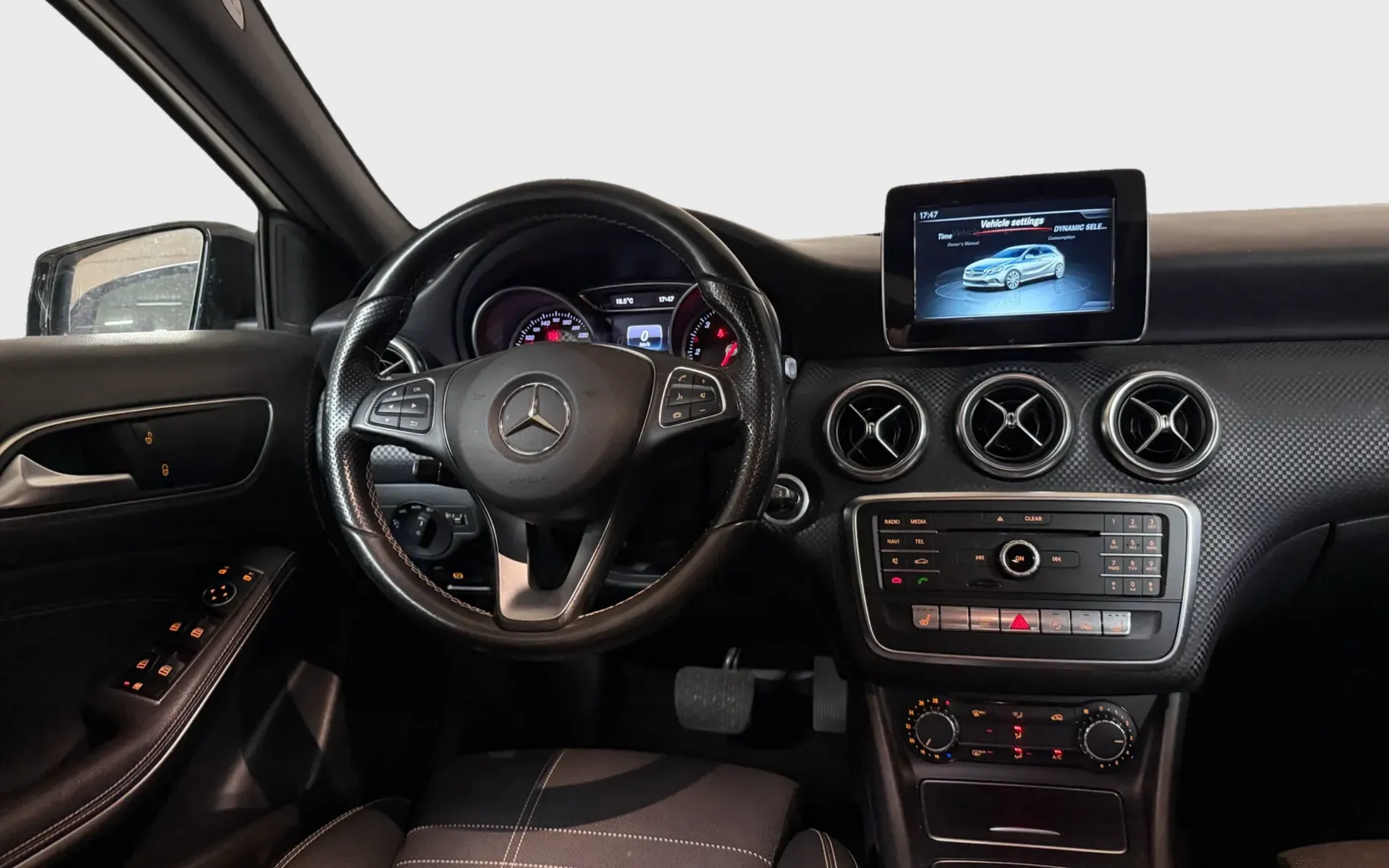 Zunanja slika - Mercedes-Benz A-Razred - A 220 d 4MATIC Avt. - 7