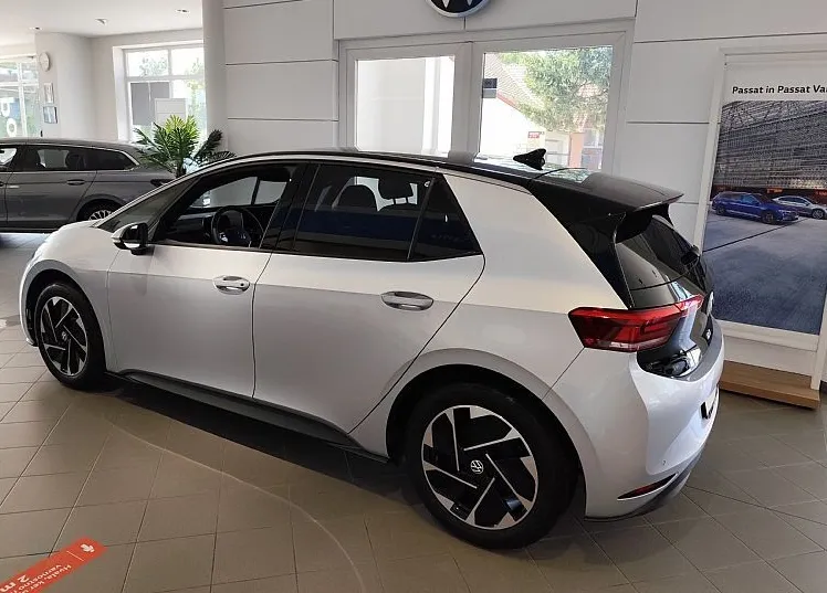 Zunanja slika - VW ID.3 - Pure Limited  motor 125 kW bat. 52 kWh - 2