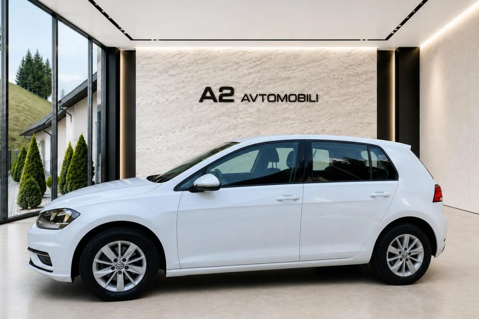 Notranja slika - Volkswagen Golf - 1.6 TDI BMT Comfortline-SLOVENSKI-MODIFICIRAN-ACC- - 8
