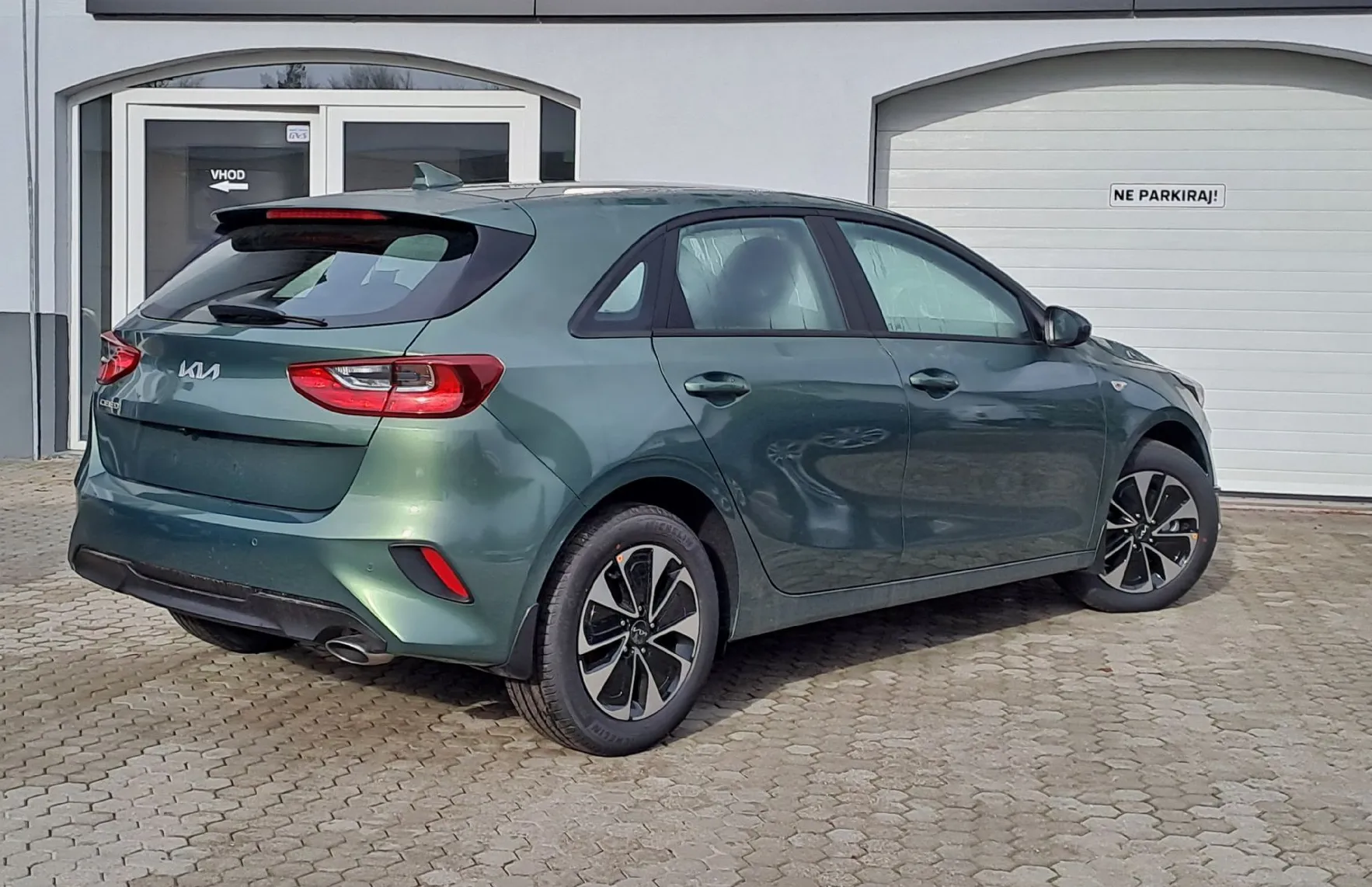 Zunanja slika - KIA Ceed - 1.0 T-GDi LX Champion+ ISG. M T 74 kW - 5