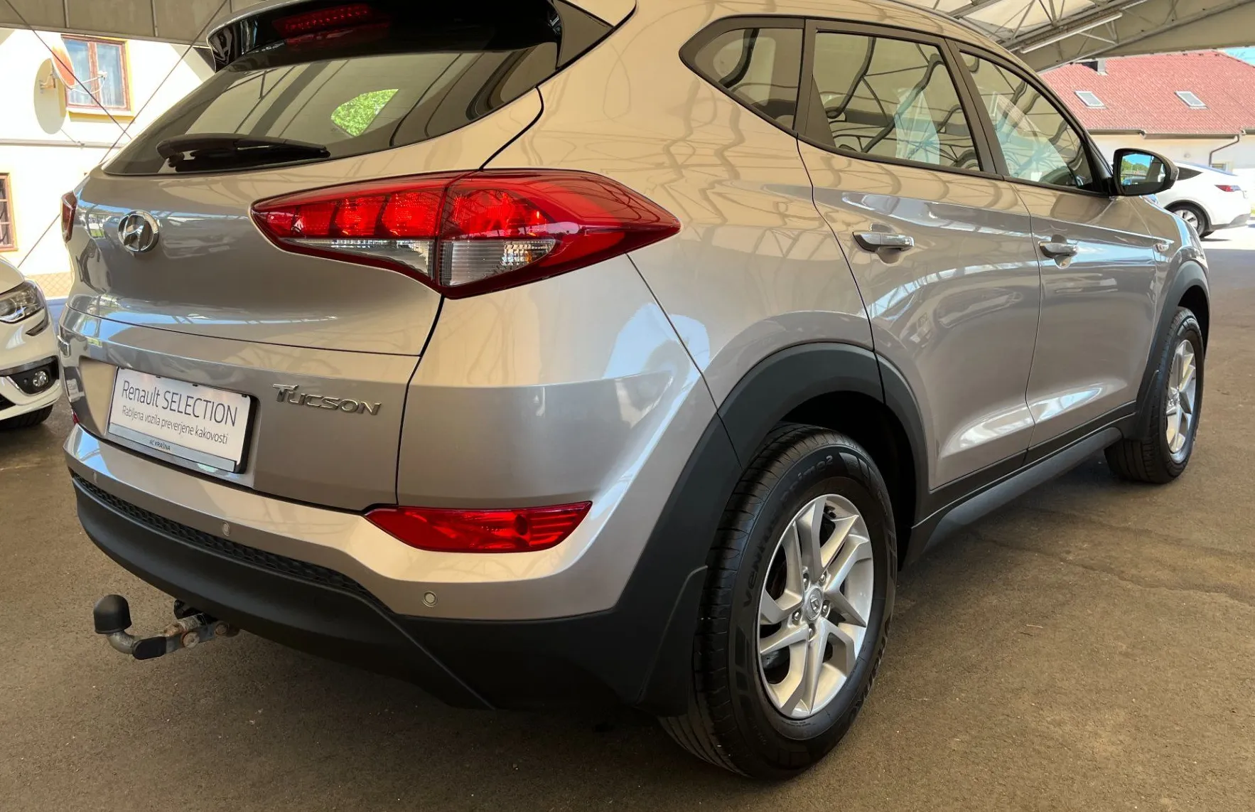 Zunanja slika - Hyundai Tucson - 1.7 CRDi Trend - 4