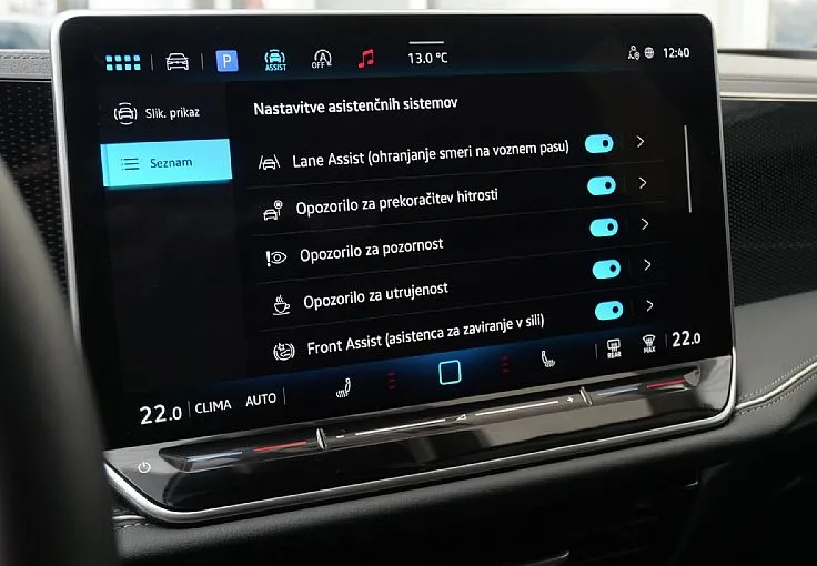 Zunanja slika - Volkswagen Passat - Variant 2.0 TDI BMT Business DSG-360 KAMERA-KLJUKA-MASAŽA - 10