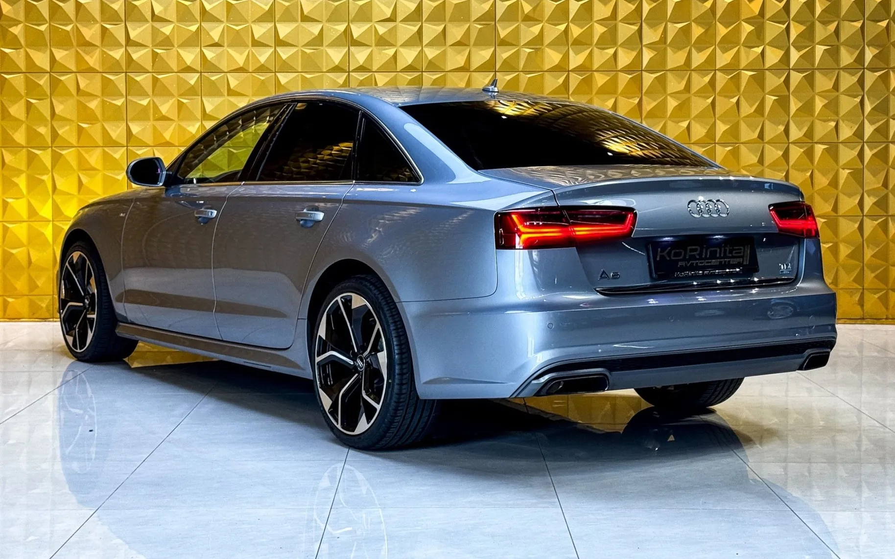 Notranja slika - Audi A6 - 2.0 TDI AUT.-GRETJE-NAVI-EL. PRTLJAZNIK - 9