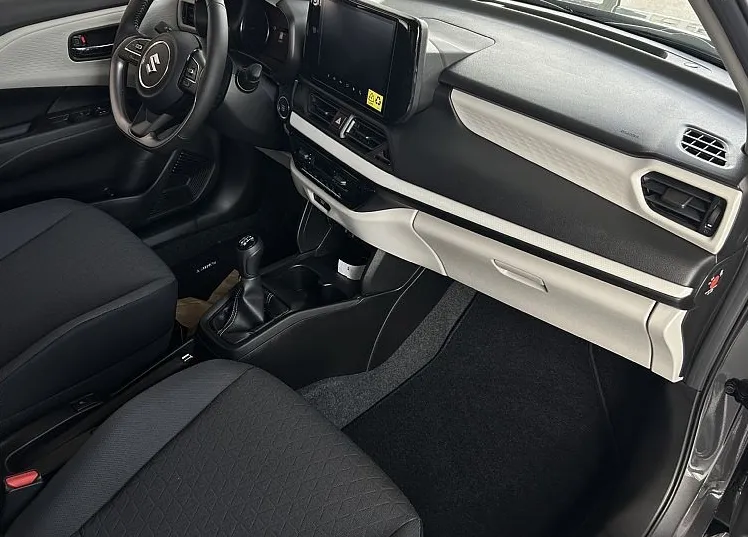 Zunanja slika - Suzuki Swift - 1.2 HIBRID PREMIUM - 7