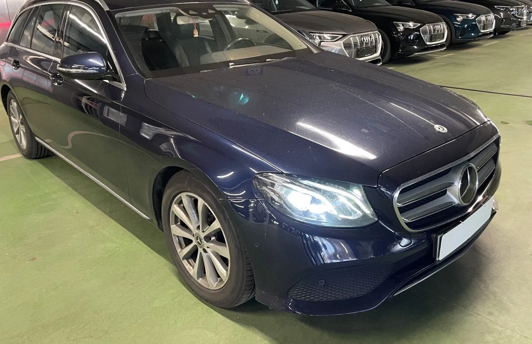 Zunanja slika - Mercedes-Benz E-Razred - E 200 d T Avantgarde Avt. LED.NAVI.KAMERA.ACC. - 2