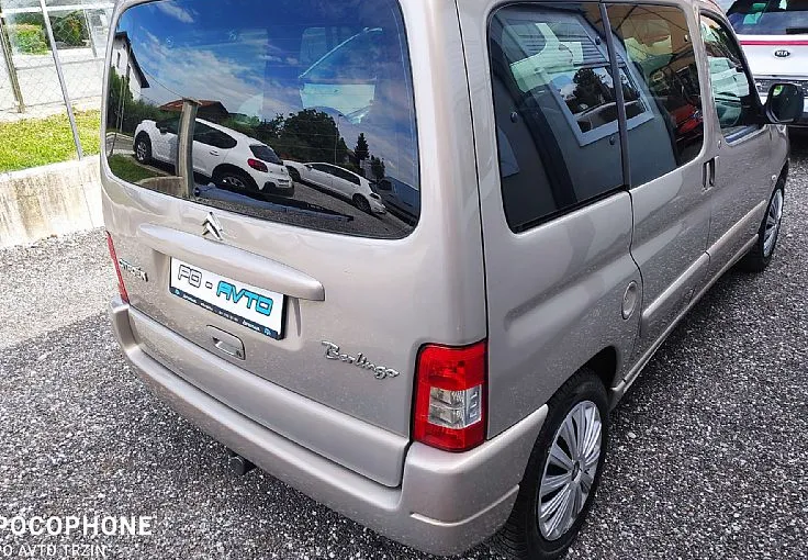 Zunanja slika - Citroën Berlingo - 1.6HDi 90-SLO-KLIMA-VLEČNA KLJUKA+LETNE GUME-TOP - 4