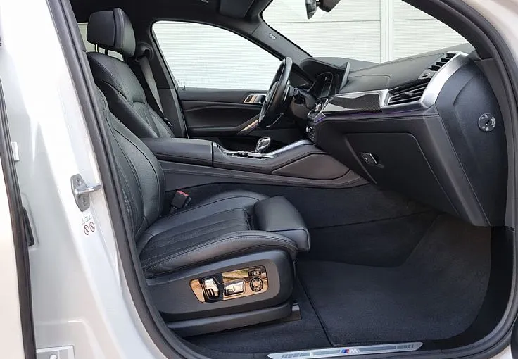 Zunanja slika - BMW X6 - serija : xDrive30d-ZRAČNO-PANORAMA-LASER-CRYSTAL-INDIVIDUAL - 9