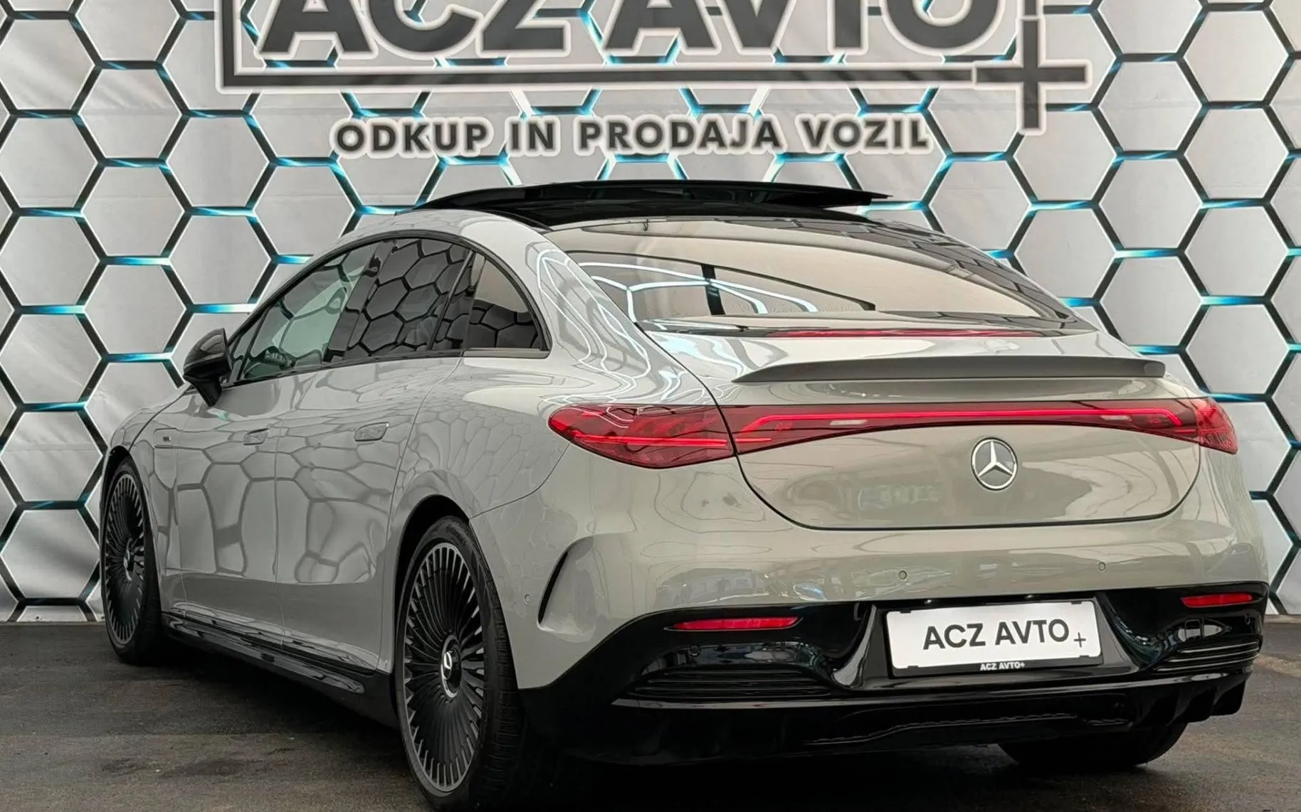 Zunanja slika - Mercedes-Benz EQE - AMG 43 4MATIC•DIGITAL•PANO•ZRAČNO•KAMERA•VIRTUAL• - 6