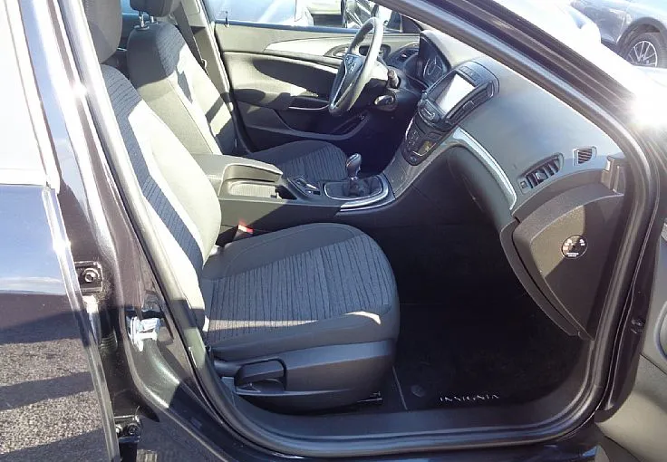 Zunanja slika - Opel Insignia - 2.0 CDTI 140hp - SAMO 24.000km - 1.LASTNIK - SLO - 7