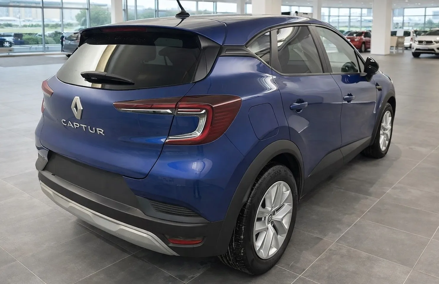 Zunanja slika - Renault Captur - 1.3 TCE AUT. 1.LASTNIK FULL LED NAVI DAB VLEČNA - 4