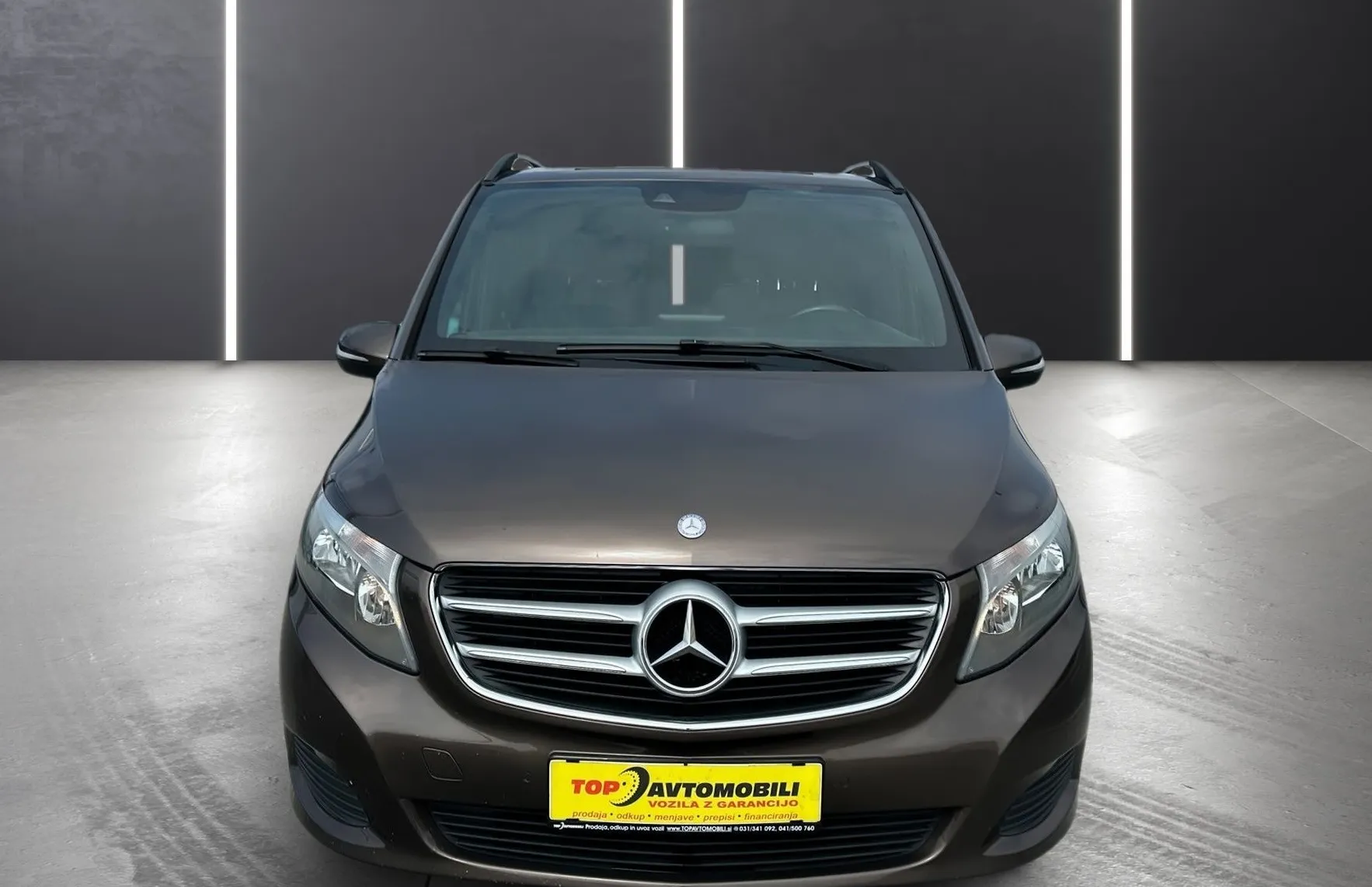 Zunanja slika - Mercedes-Benz V-Razred - V 250d AVANTGARDE DOLGI LINE ASSIST NAVI PDC KAM - 12