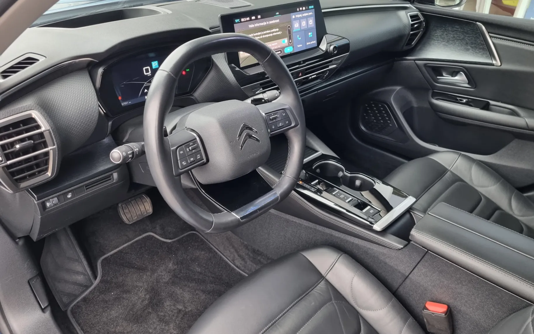 Zunanja slika - Citroën C5X - C5 X Shine 1.2L AVTOMATIK-KAMERA-DAB-NAVI-HEAD-UP - 8