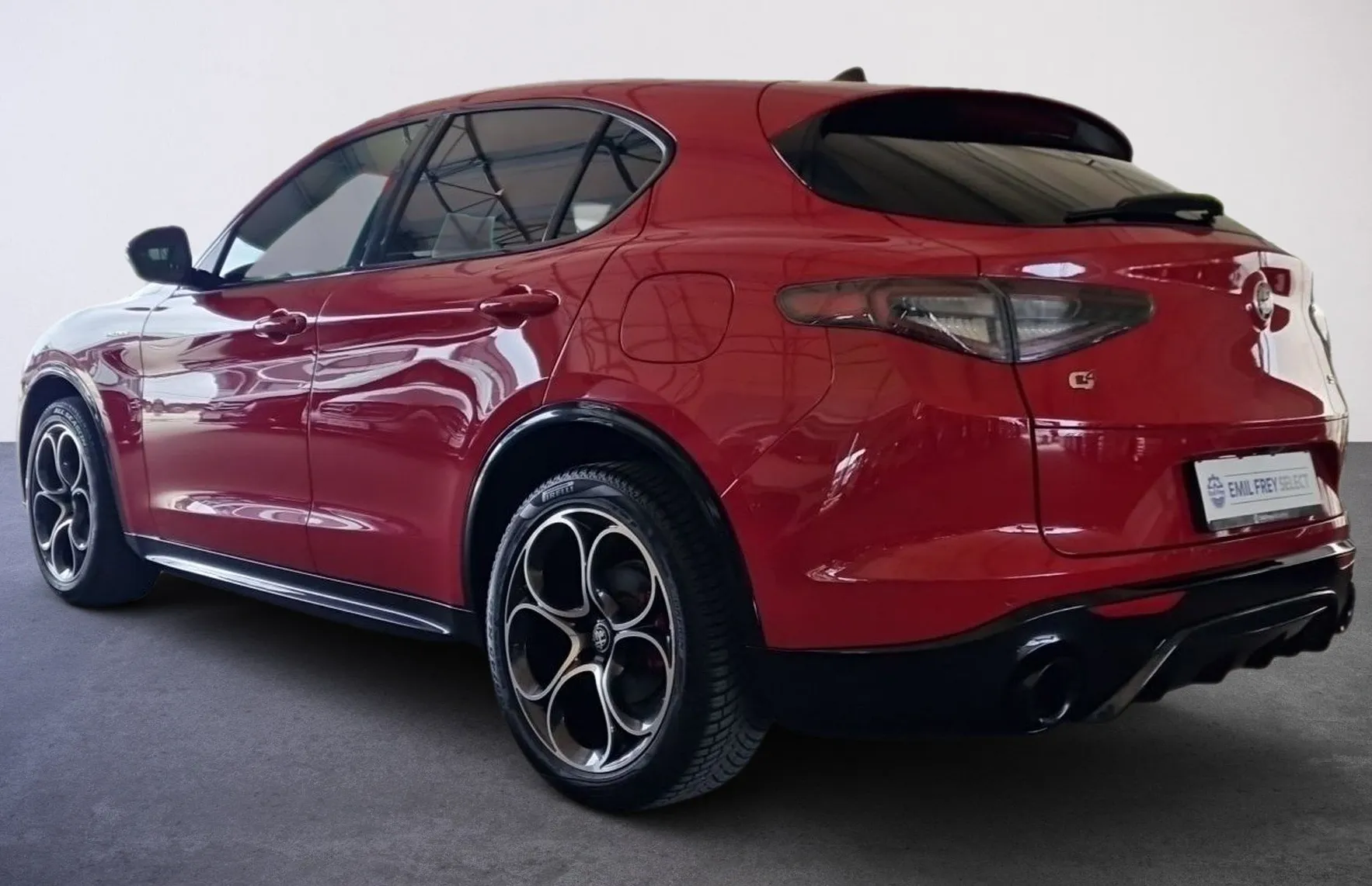 Zunanja slika - Alfa Romeo Stelvio - Q4 2.2 Multijet 210 Veloce Avt. - 4