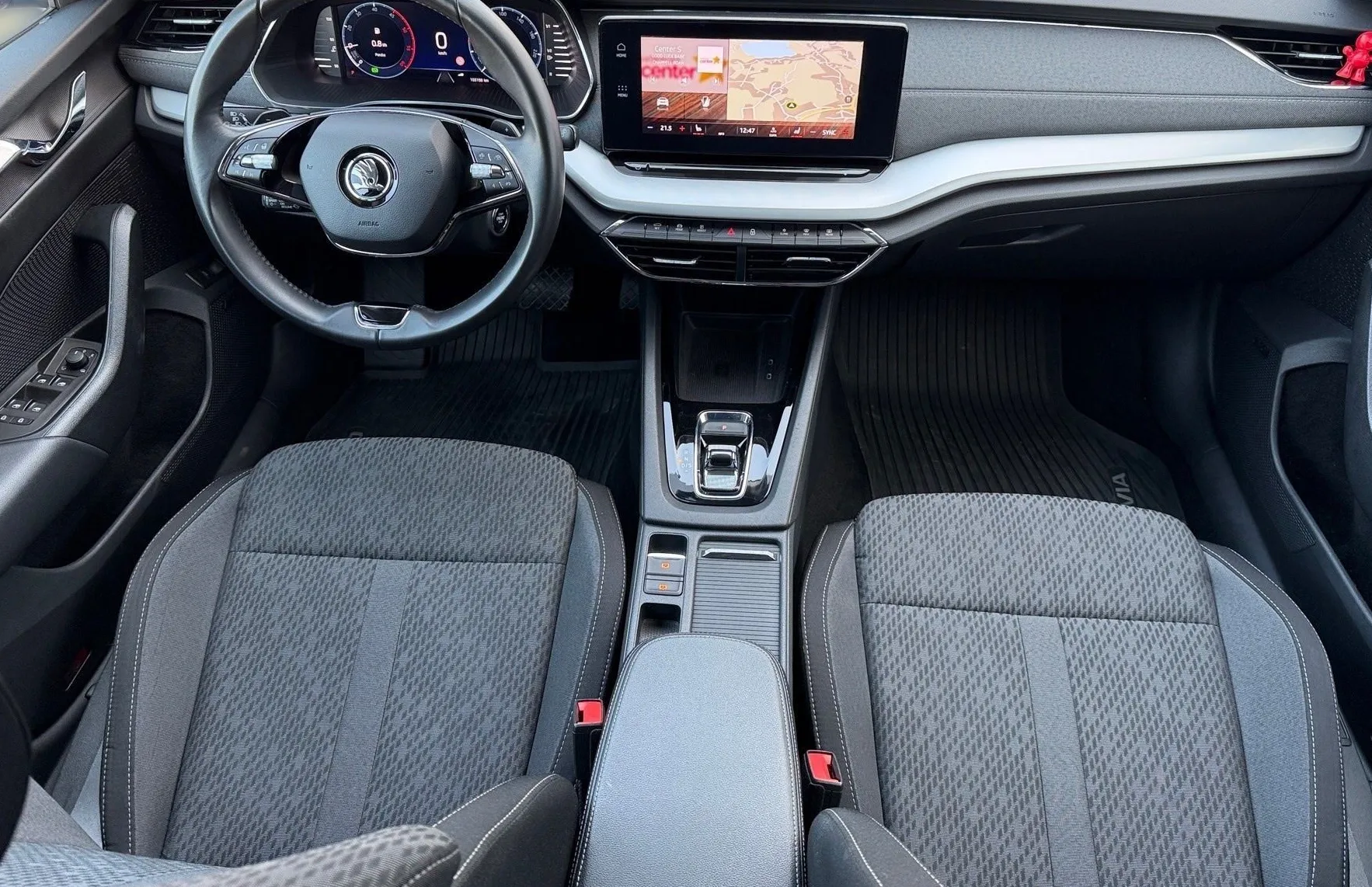 Zunanja slika - Škoda Octavia - 2.0 TDI Style DSG-Matrix-DCC-ACC-Vlečna kljuka - 10