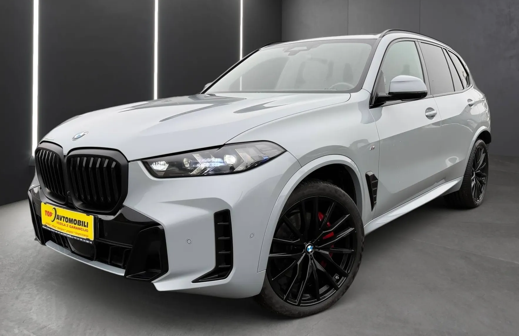Zunanja slika - BMW X5 - serija :  xDrive30d Avt. FULL LED 360 KAM HEAD UP. - 1
