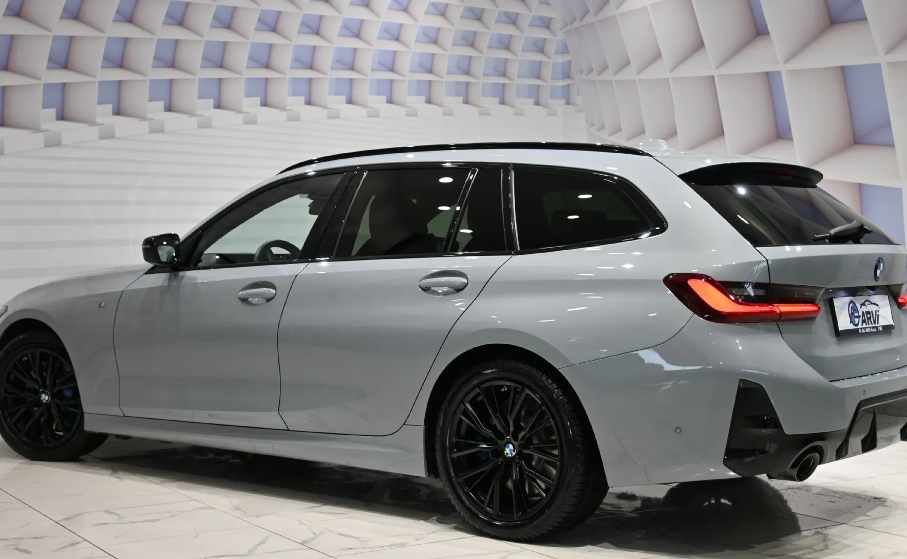 Zunanja slika - BMW Serija 3 - Touring: 330d xDrive -M.SPORT PRO-RADAR-H K-KEYLESS-KAME - 8