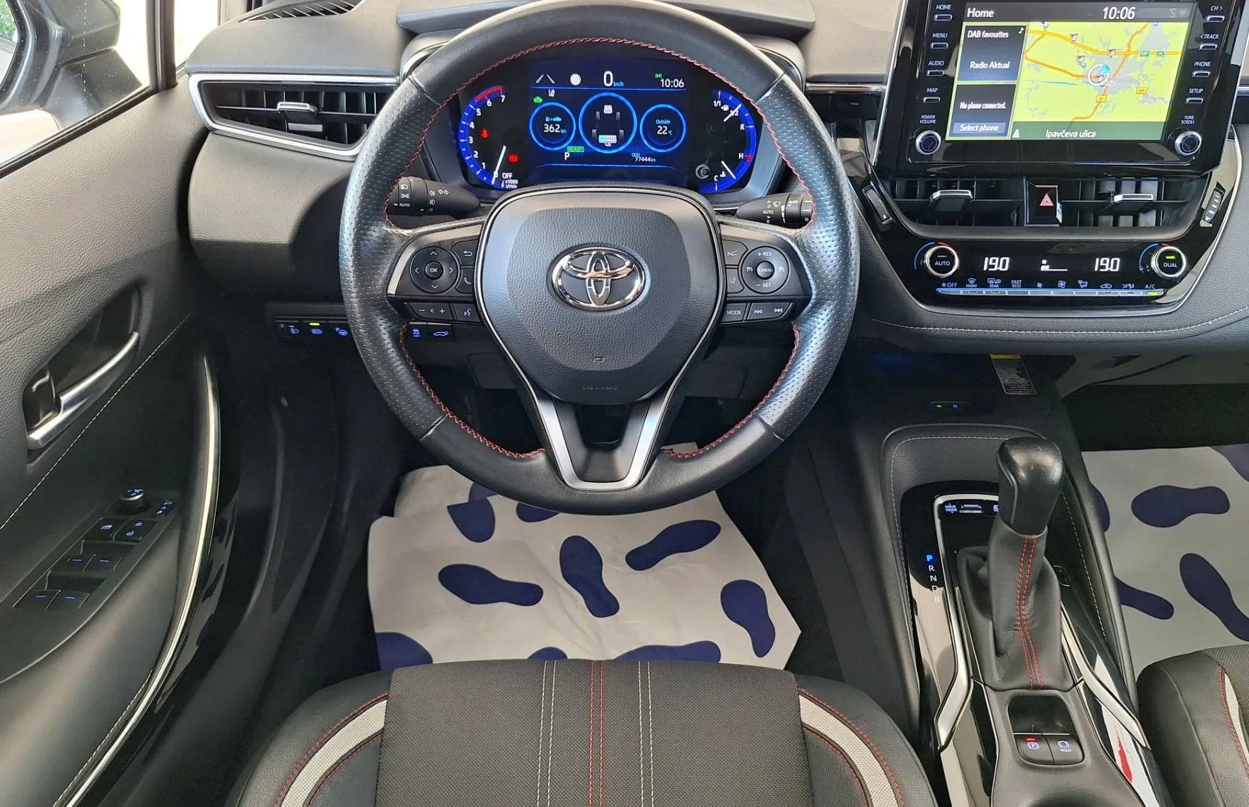 Zunanja slika - Toyota Corolla - TS Hybrid 1.8 VVT-i GR Sport •VL.KLJUKA•SLO• - 13
