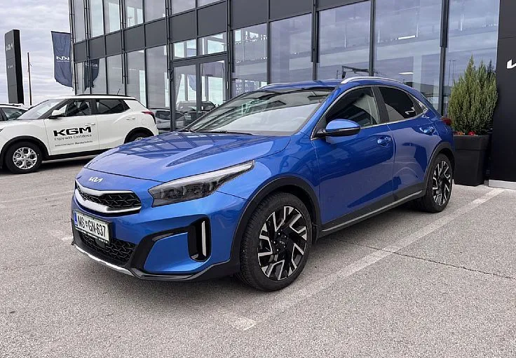 Zunanja slika - KIA XCeed - 1.5 T-GDi EX Way ISG. M T 118 kW - 2