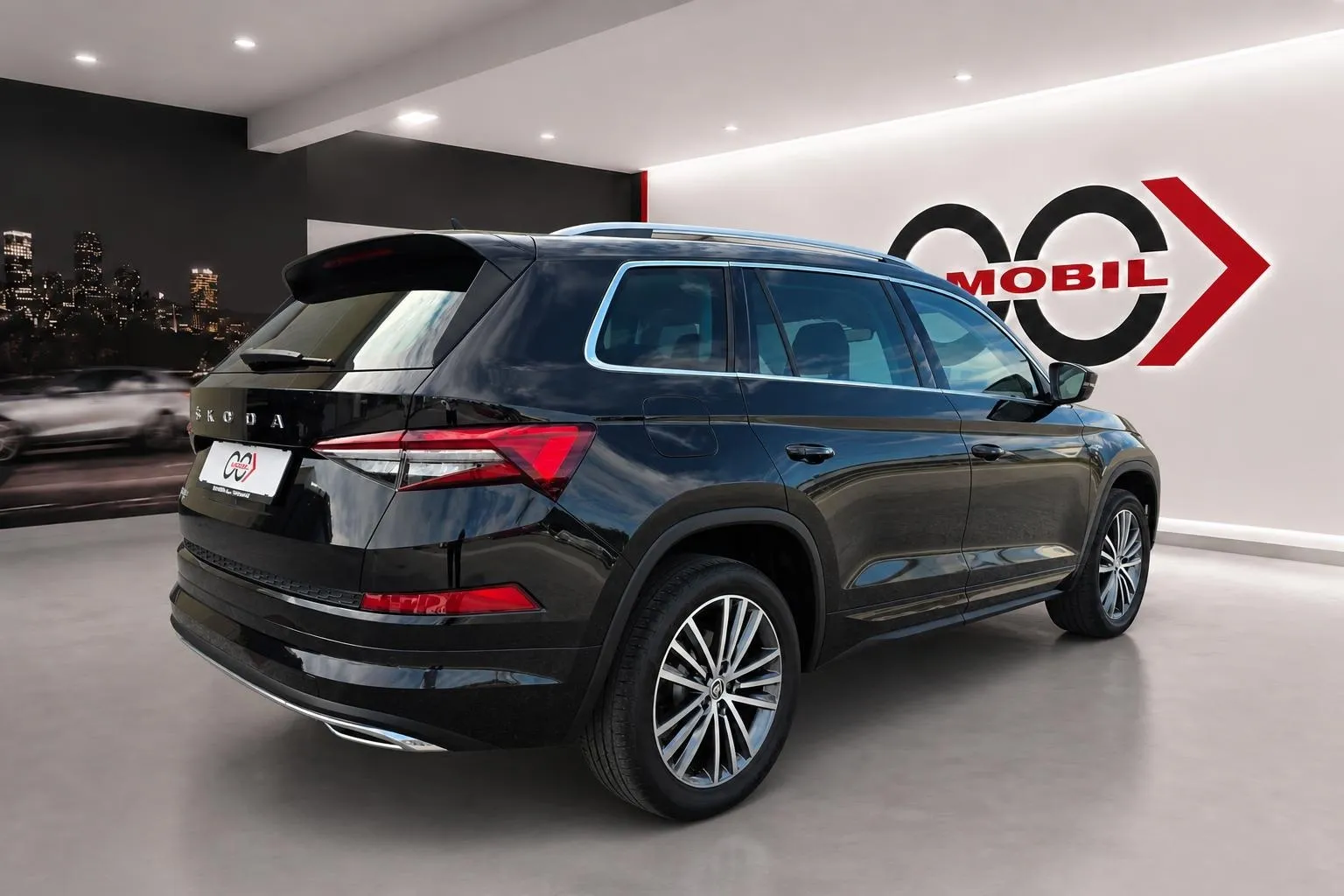 Zunanja slika - Škoda Kodiaq - 2.0 TDI L K DSG - Matrix.360kam.Canton.asistence - 6