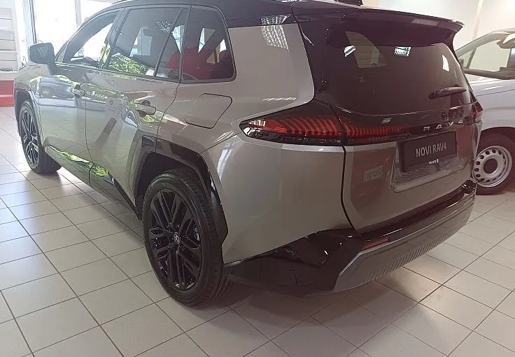 Zunanja slika - Toyota RAV4 - Hybrid AWD 2.5 Style TECH - 2