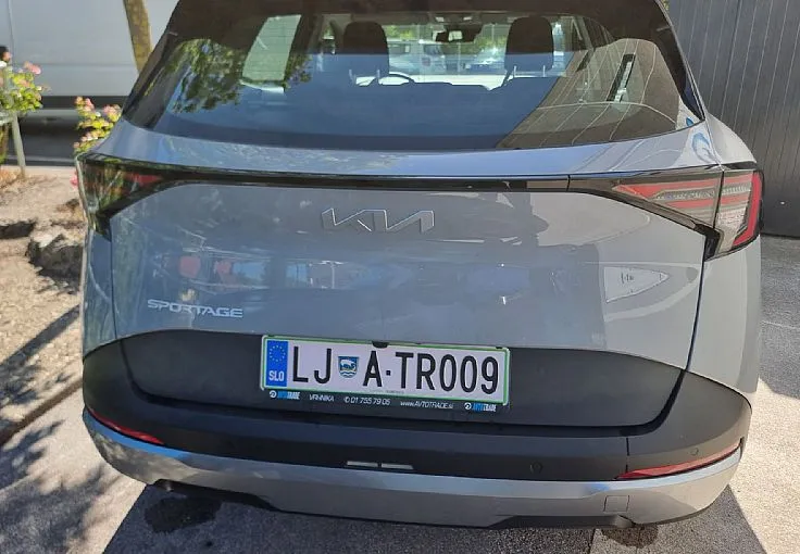 Zunanja slika - KIA Sportage - 1.6 T-GDI LX Fresh ISG DCT - 12