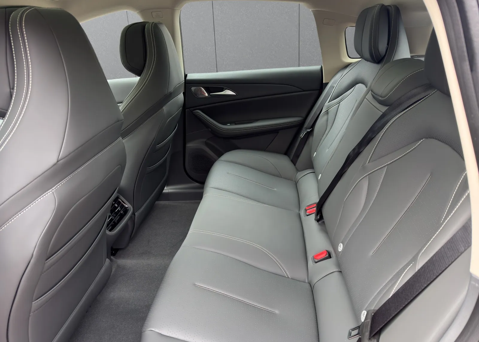 Zunanja slika - Forthing Xinghai S7 - 56.8 kWh + 360kamera + RADAR + PANORAMA + ADAS - 7