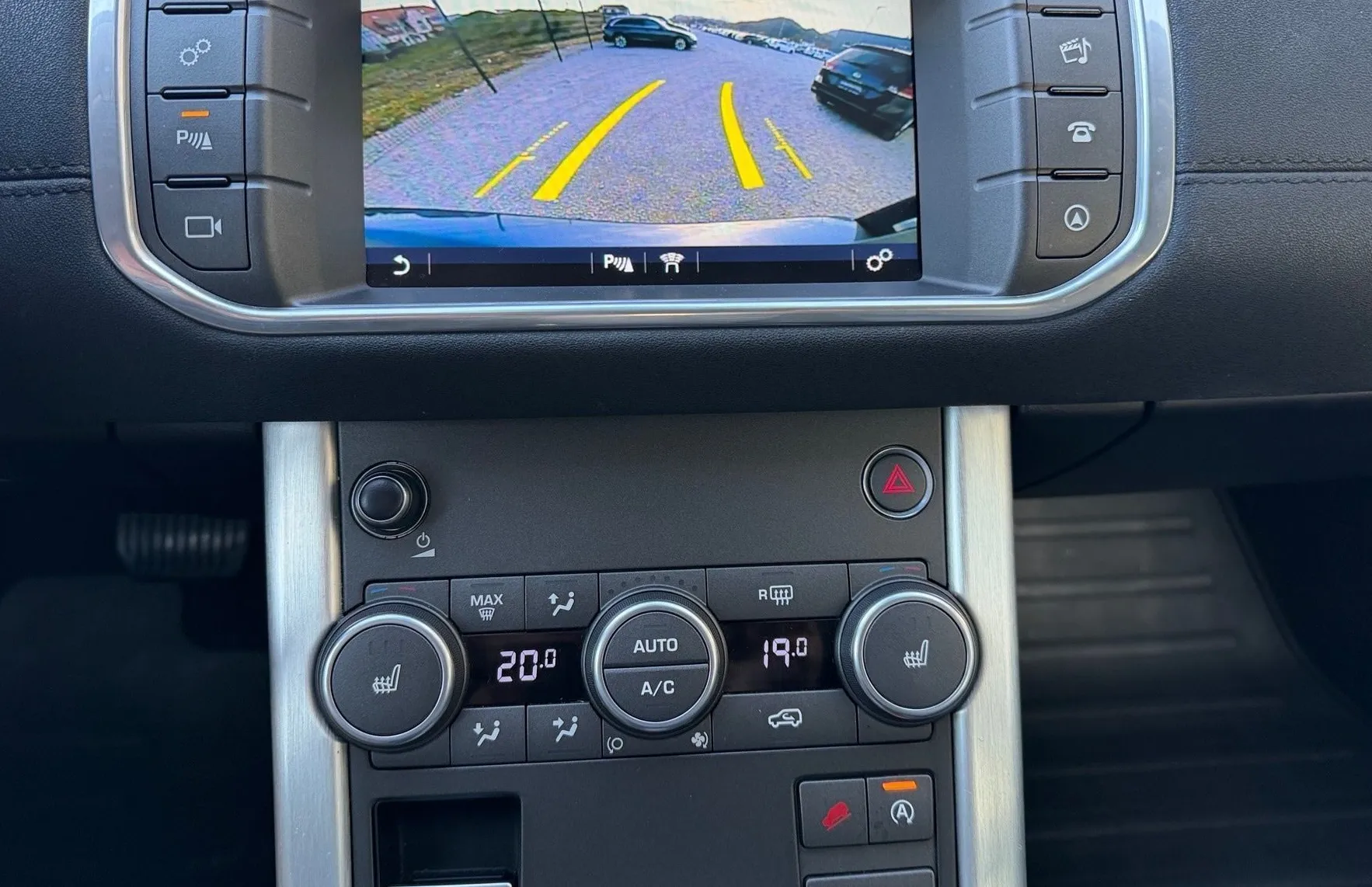 Zunanja slika - Land Rover Range Rover Evoque - 2.0 TD4 150 KM SE+ 4WD avt.-SLO poreklo-1. las - 17