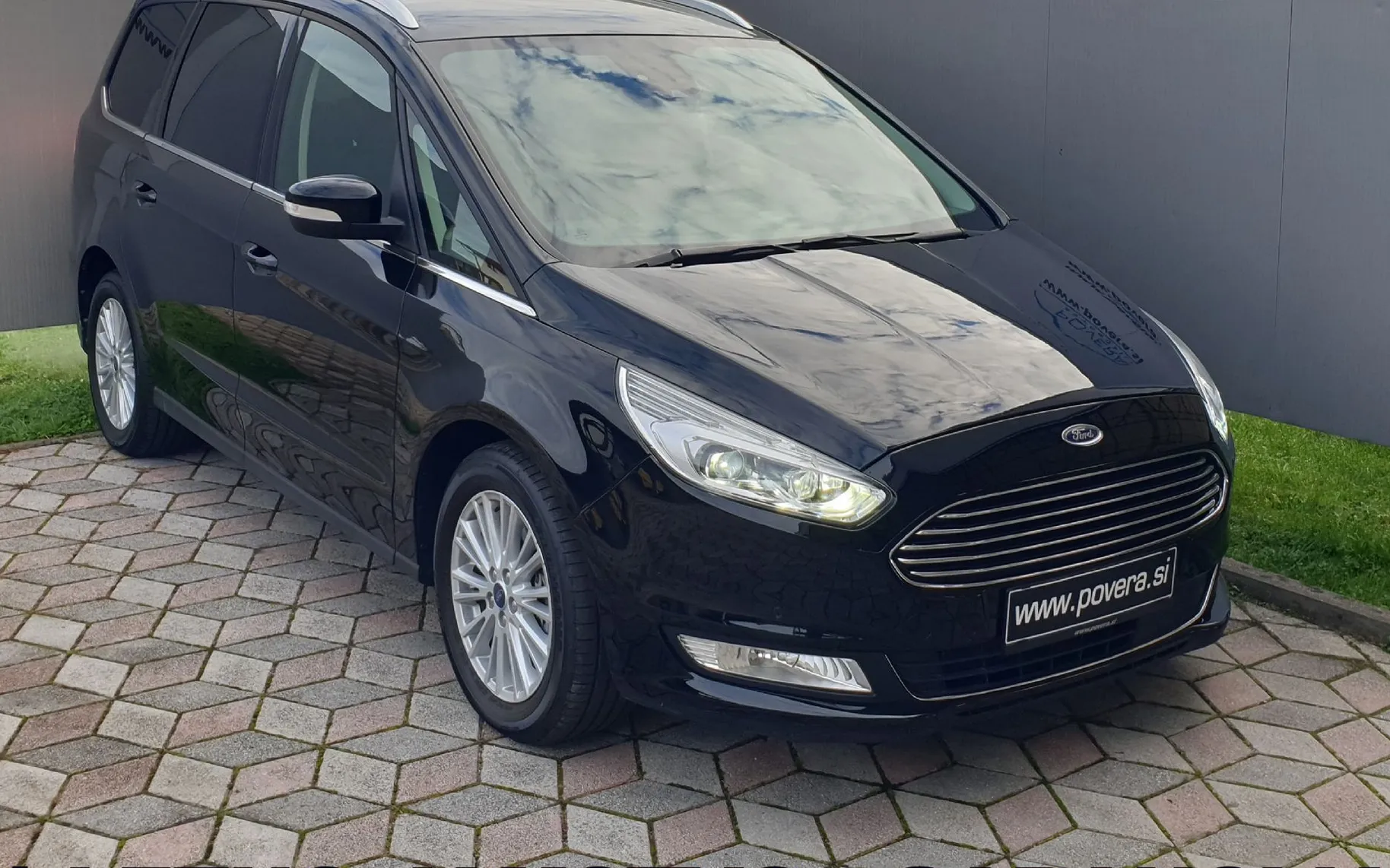 Zunanja slika - Ford Galaxy - 2.0 EcoBlue Avt. Titanium+7 sed.+LED+Keyless+DAB - 1