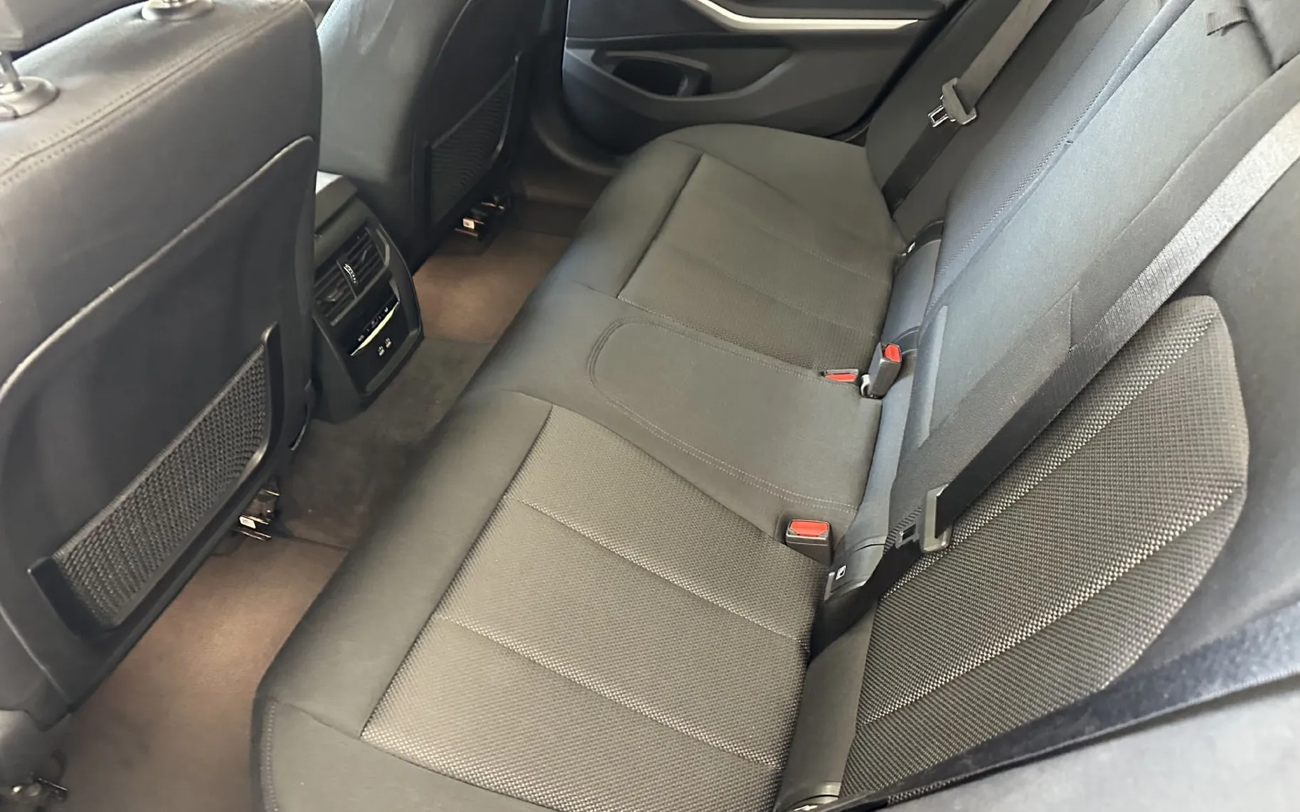 Zunanja slika - BMW Serija 3 - Touring: 318d Touring.NAVI.PDC.KONFORT.ZAKLEPANJE.KLJUKA - 5