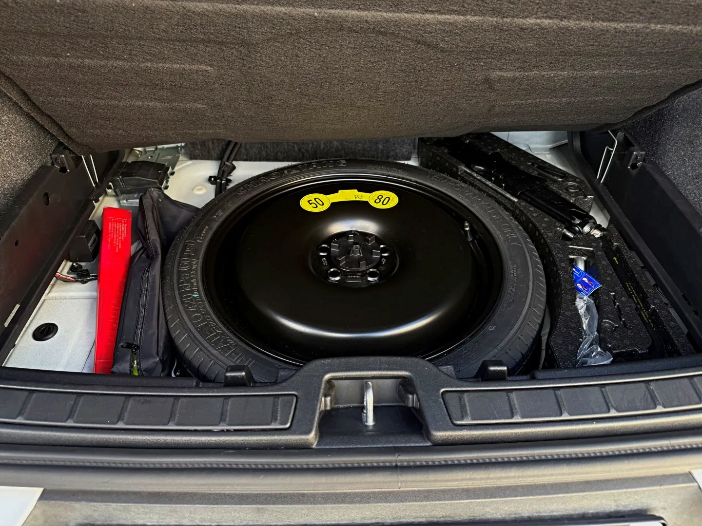 Zunanja slika - Volvo XC40 - B3P Nordic Core Avt. - 14