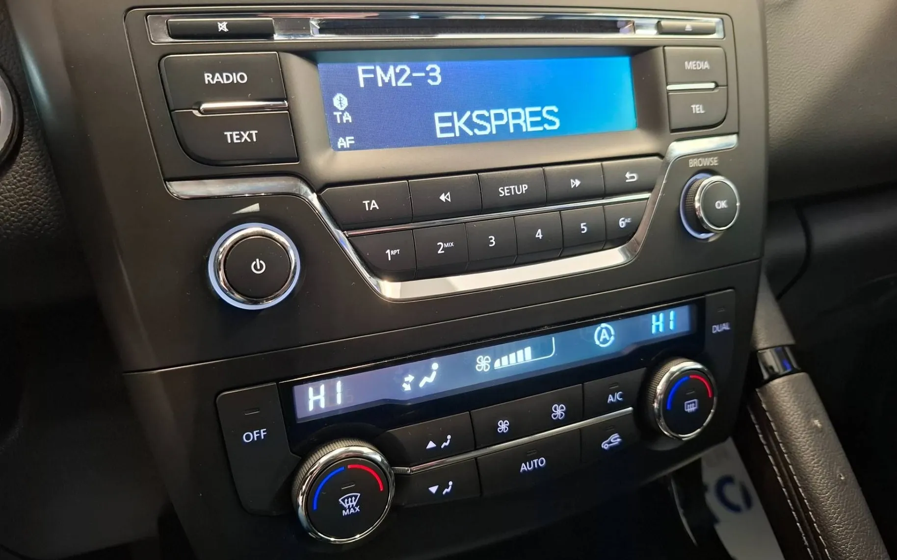 Notranja slika - Renault Kadjar - 1.6 dCi 4X4 130 Energy Xmod KREDIT BREZ POLOGA ... - 7