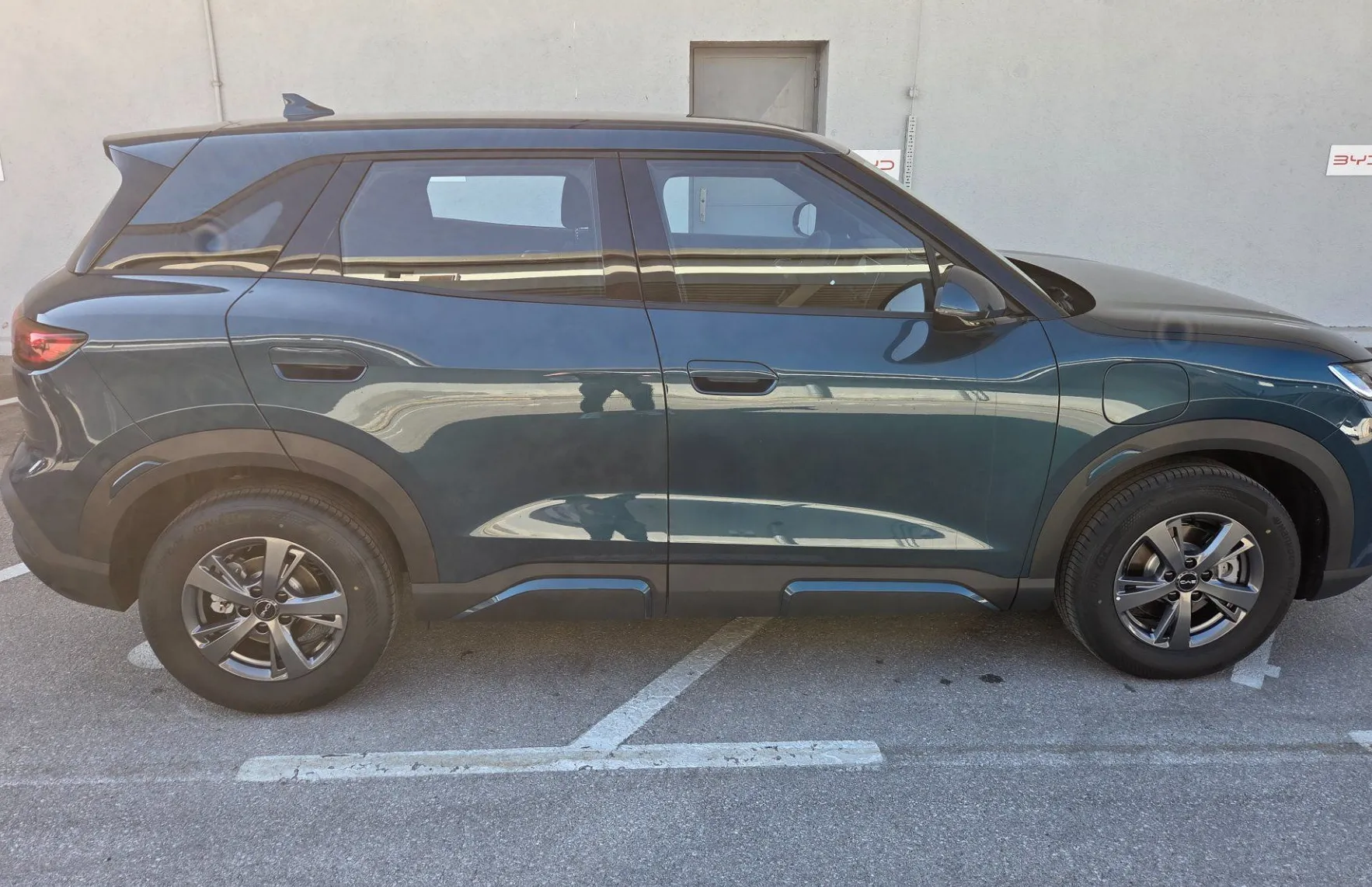 Zunanja slika - BYD ATTO 2 - DM-i Active NA ZALOGI - 3