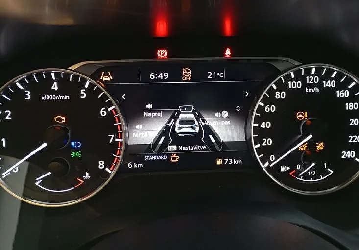 Zunanja slika - Nissan Qashqai - 1.3 DIG-T MHEV N-SMART - 11