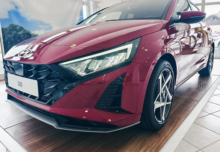 Zunanja slika - Hyundai i20 - 1.0 T-GDI STYLE-KAMERA-REZ.K-WINTER-DAB-LED-VIDEO - 1