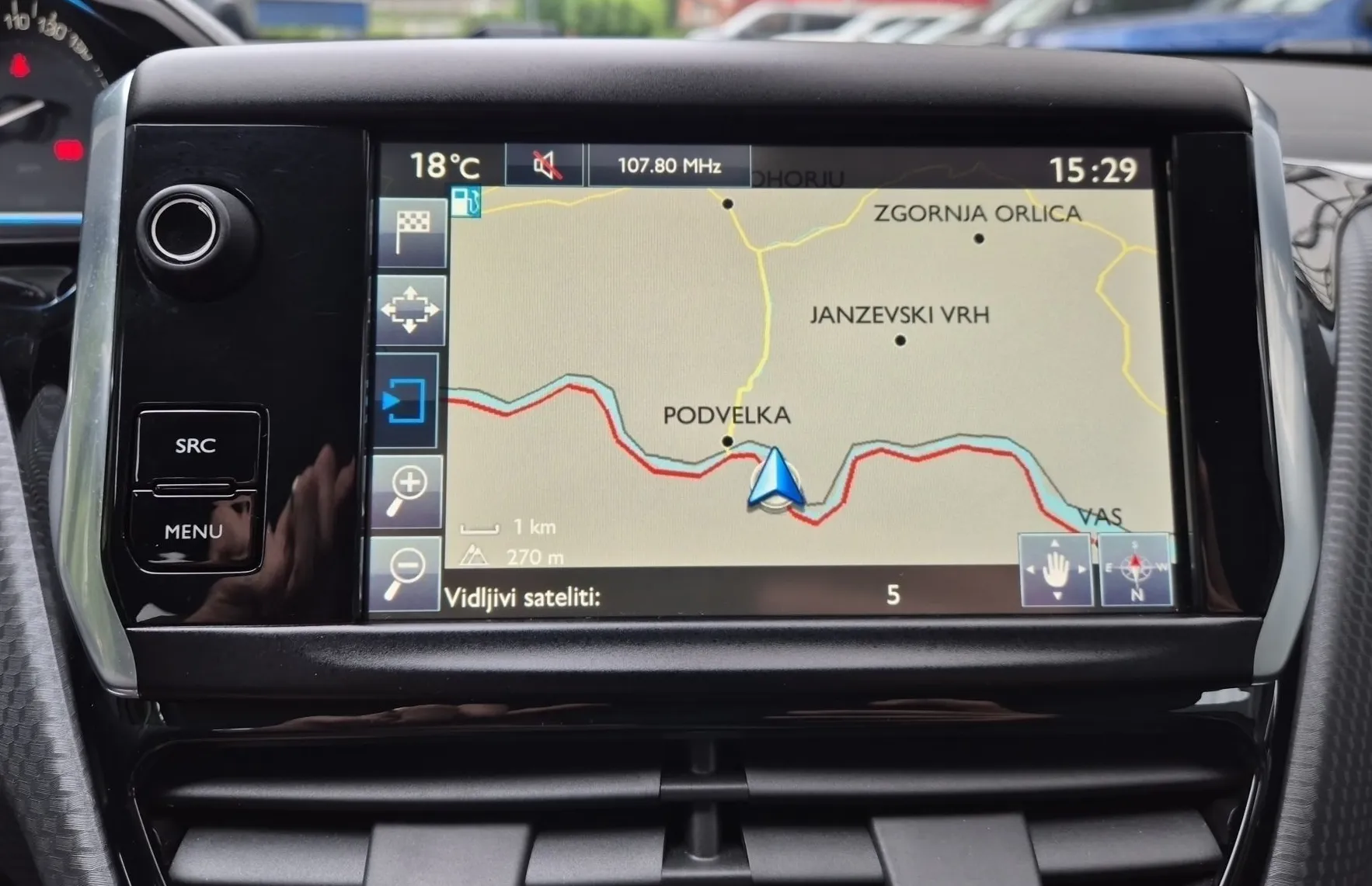 Zunanja slika - Peugeot 2008 - ALLURE 1.2 130PS M6-SLO-1.LAST-SAMO 34TKM-VRHUNSKI - 17