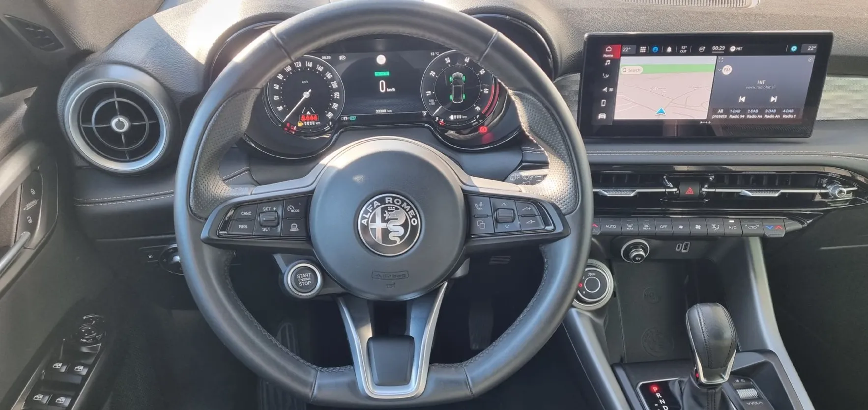 Zunanja slika - Alfa Romeo Tonale - 1.3 PHEV 280 Q4 Ti OPREMA + ODLIČNO OHRANJEN - 9