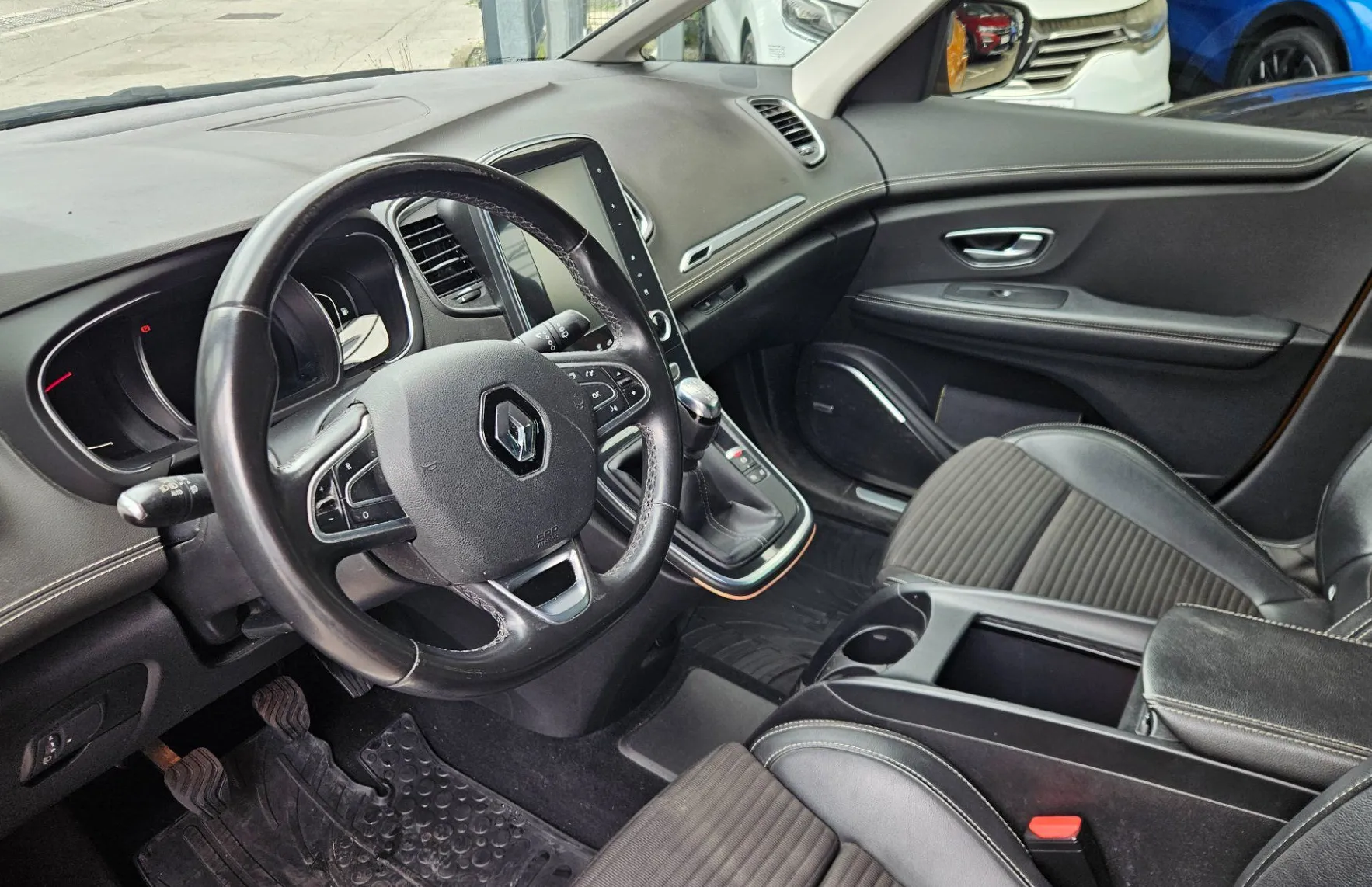 Zunanja slika - Renault Scénic - Scenic Bose Edition 1.7 dCi - 7