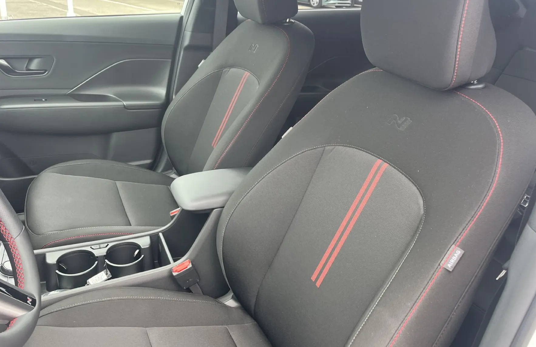 Zunanja slika - Hyundai Kona - 1.6 GDI  PREMIUM.  N-LINE. - 9