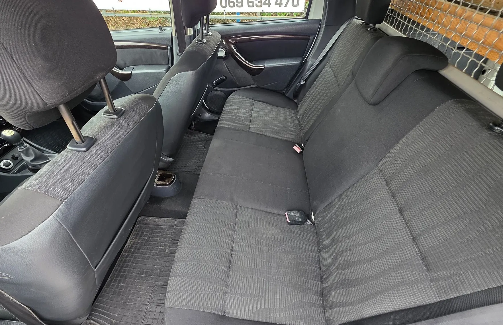 Zunanja slika - Dacia Duster - 4x4 1.5 dCi KLIMA-SLOVENSKA-1.LASTNIK - 14