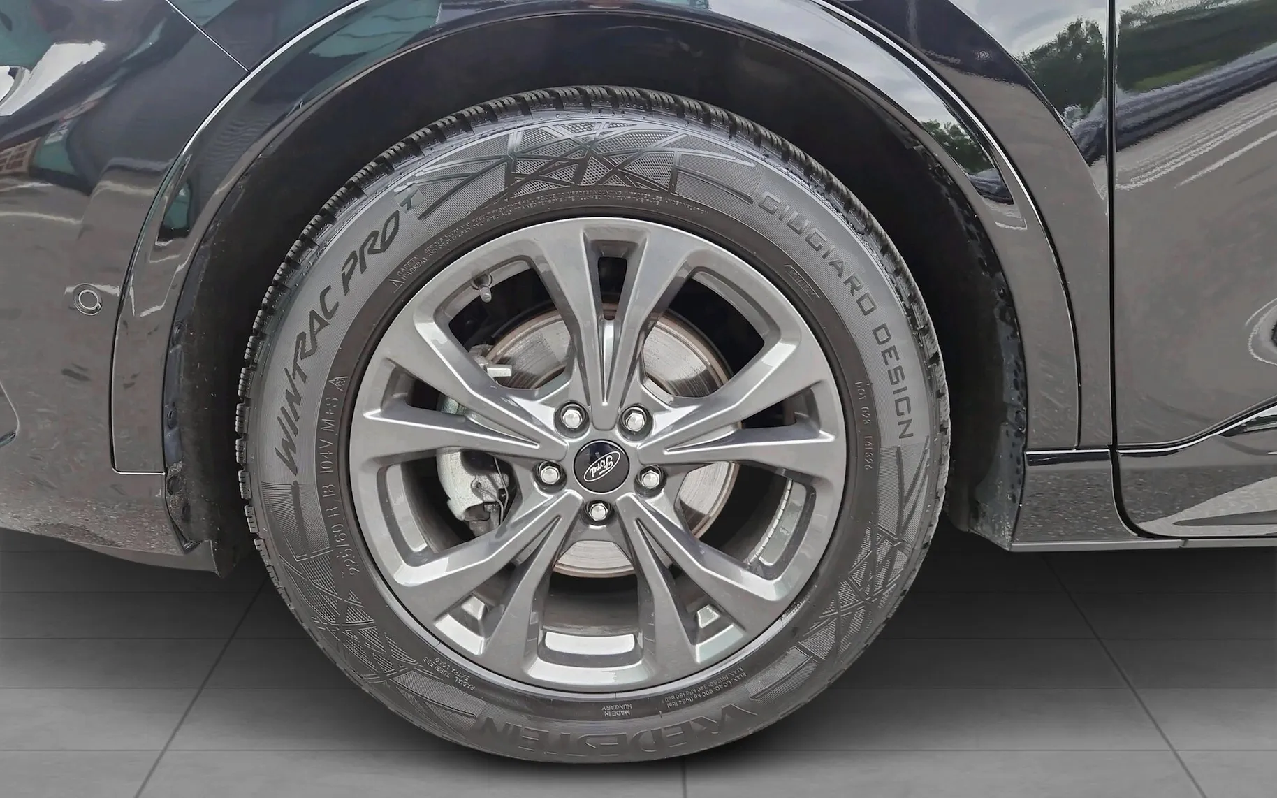 Zunanja slika - Ford Kuga - St-Line X 2.5 Hyb FHEV-SLO-RADAR-LED-NAVI-HEADUP - 14